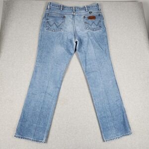 Wrangler Jeans Mens 38x32 Blue Denim Faded Medium Wash Workwear Straight Leg